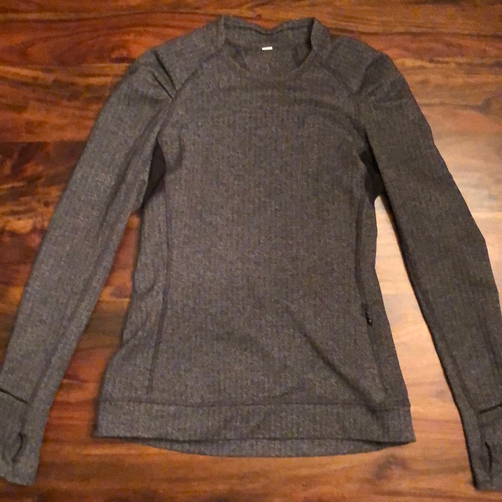 Lululemon pullover, grey and black, small